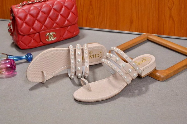 CHANEL Slippers Women--049